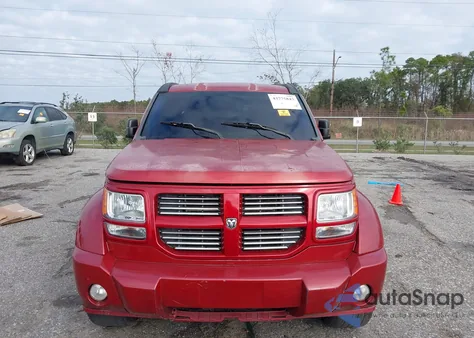 2010 Dodge Nitro Heat из США, поврежденный, VIN 1D4PT4GK7AW156915